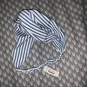 NWT Francesca’s Headband